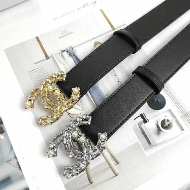 Pearl Hollow Out Leather Fashion Belt