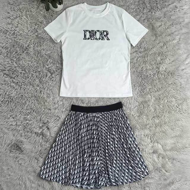 Printed Fashion Pleated Skirt Set