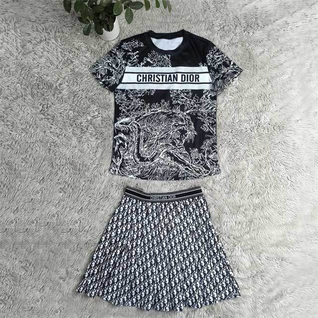 Printed Fashion Pleated Skirt Set