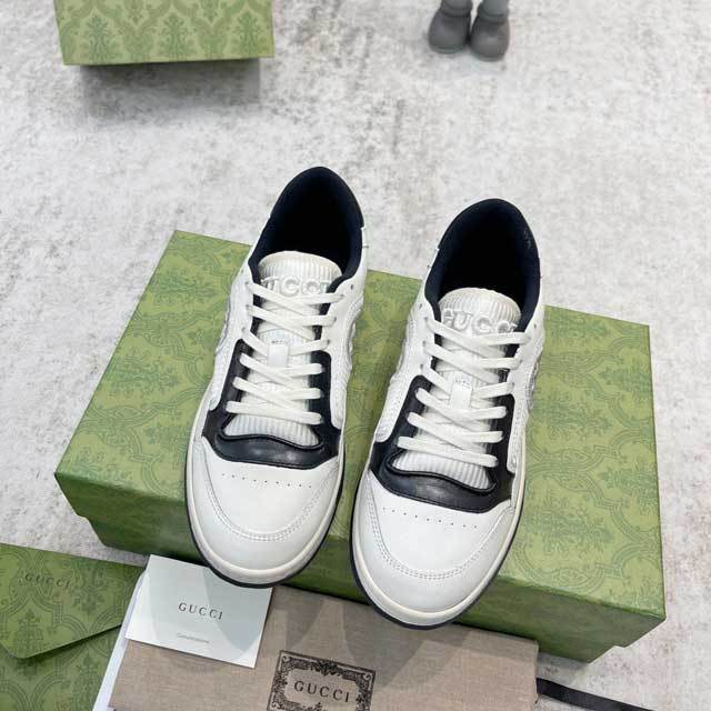 Fashion Embroidery Casual Sneakers