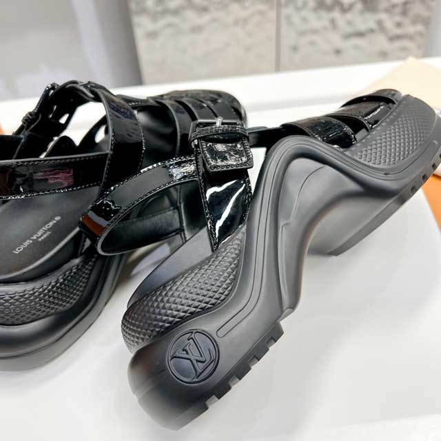 Thick-Soled Hollow Out Fashion Sandals