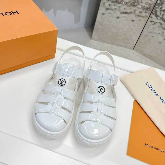 Thick-Soled Hollow Out Fashion Sandals