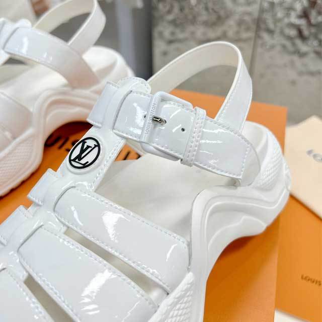 Thick-Soled Hollow Out Fashion Sandals