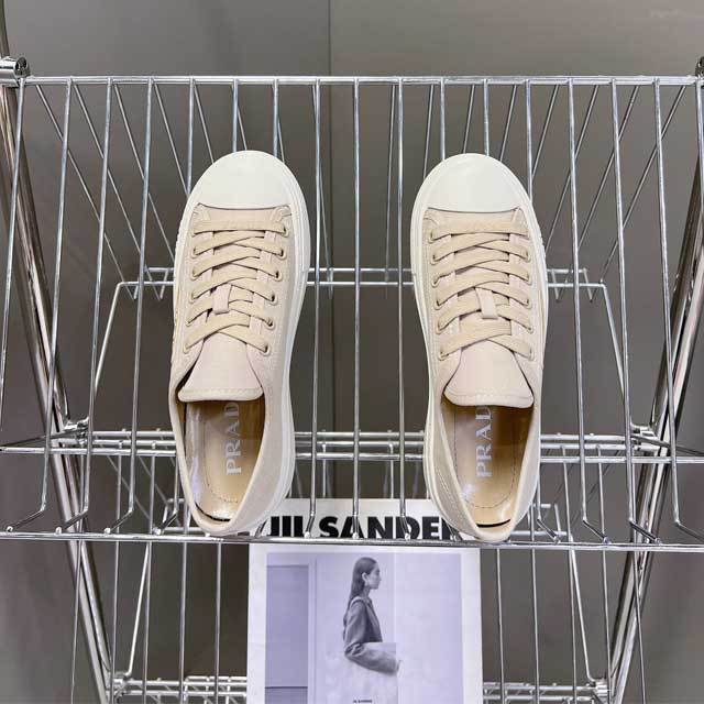Thick Soled Women Vintage Sneaker