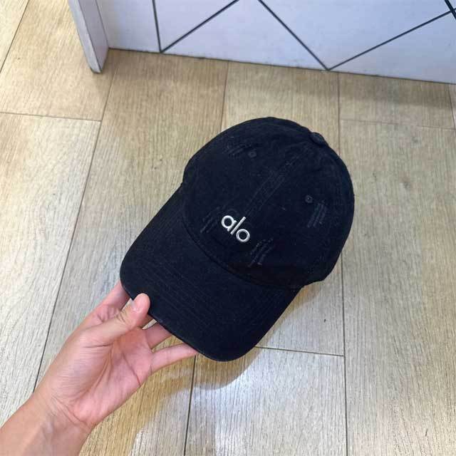 Washed Ripped Fashion Baseball Cap