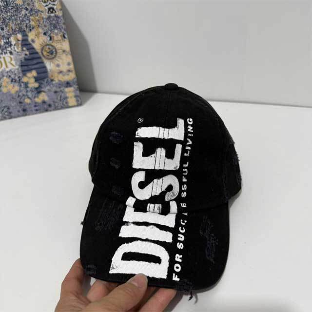 Fashion Unisex Ripped Baseball Caps