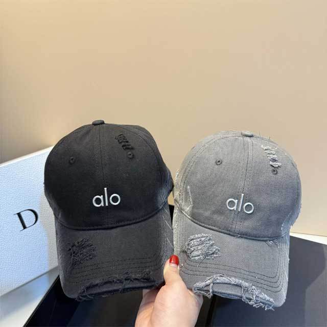 Embroidery Fashion Ripped Baseball Caps