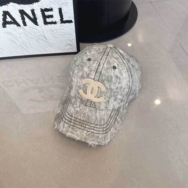 Fashion Ripped Unisex Baseball Caps