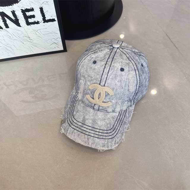 Fashion Ripped Unisex Baseball Caps
