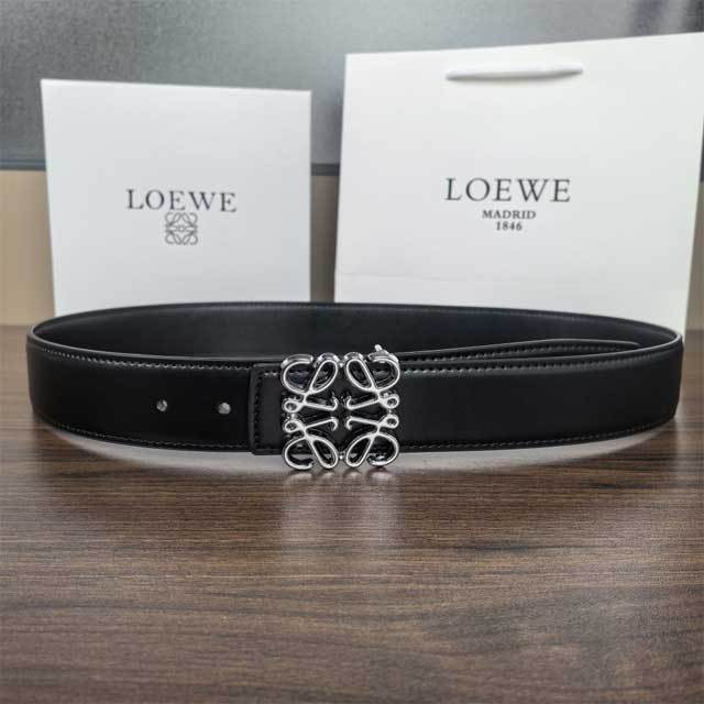 Metal Logo Leather Fashion Belts