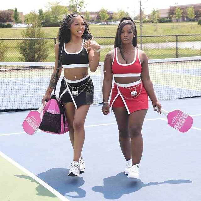 Contrast Color Sports Bra Tennis Skirt Set