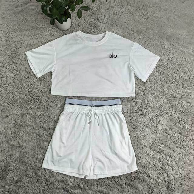Fashion Embroidery Casual Short Tracksuit Set