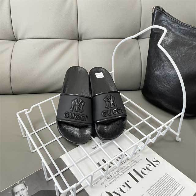 Fashion Design Unisex Beach Slides