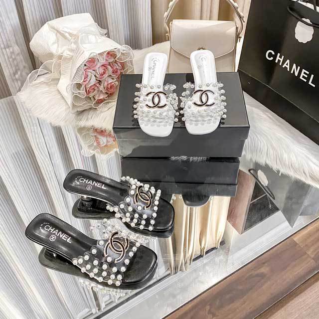 Pearl Embellished Fashion Women Slipper