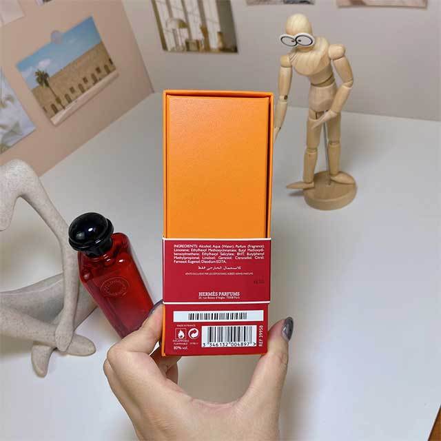 Eau de Rhubarbe Perfume