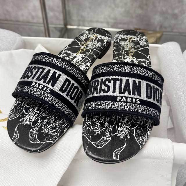 Fashion Embroidery Beach Flat Slides