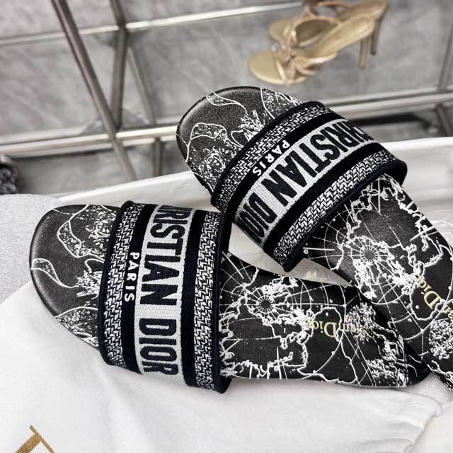 Fashion Embroidery Beach Flat Slides