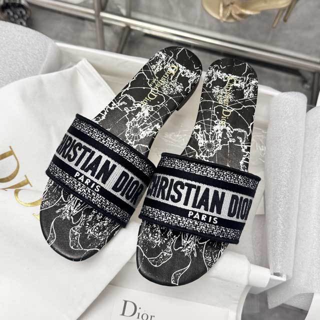 Fashion Embroidery Beach Flat Slides