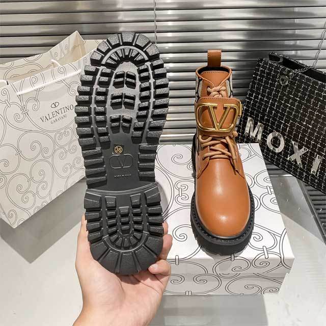 Metal Logo Fashion Lace-Up Women Boots