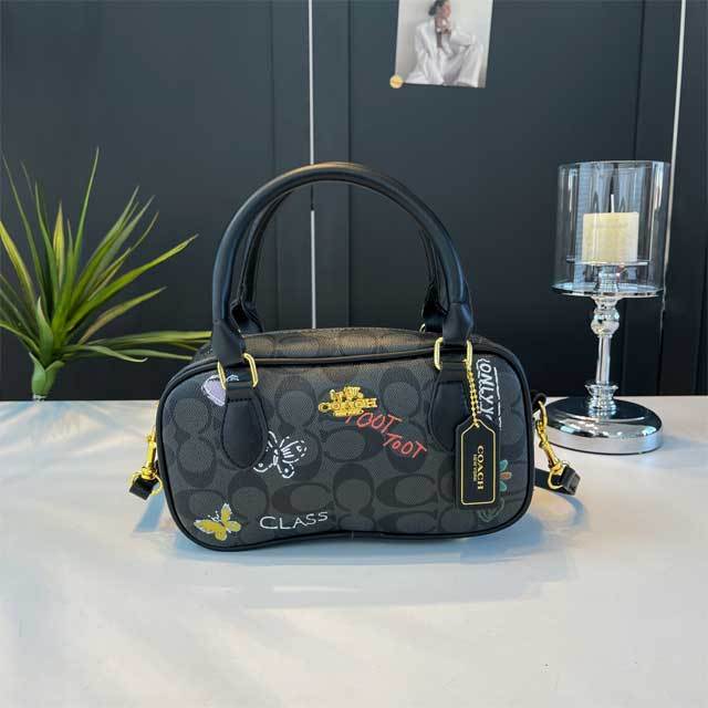 Leather Fashion Female Handbag