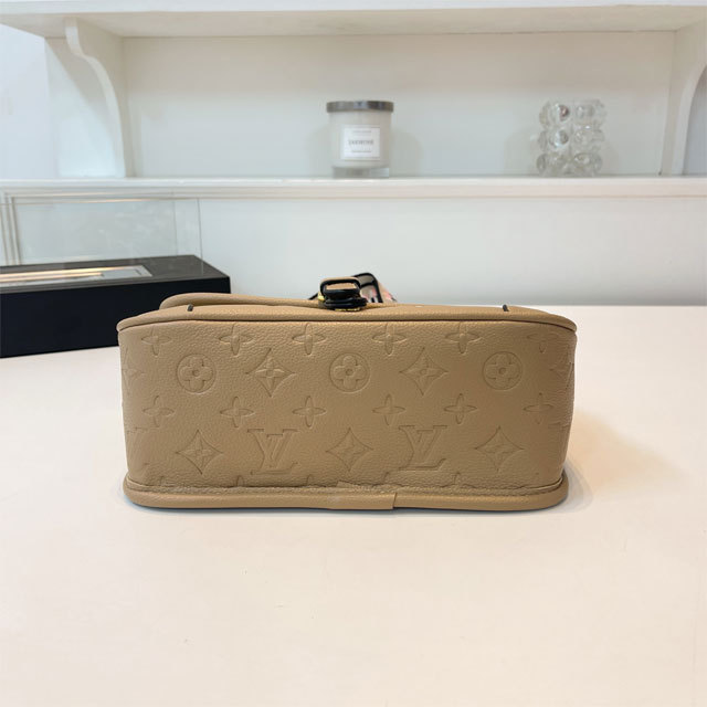 Leather Fashion Female Messenger Bag