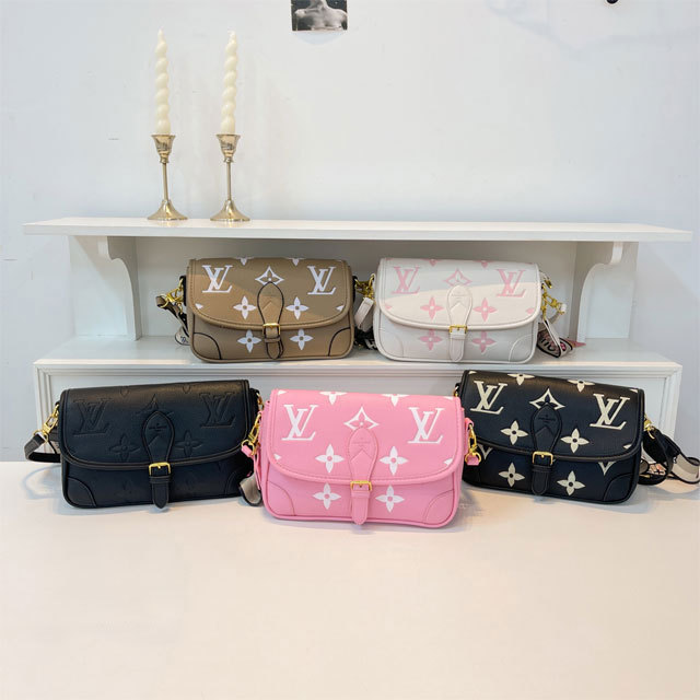 Leather Fashion Female Messenger Bag