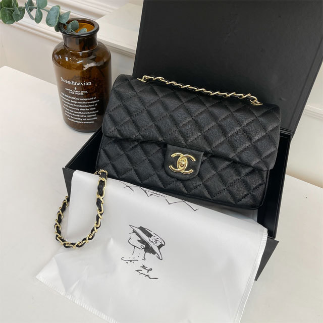 Metal Logo Leather Fashion Messenger Bag