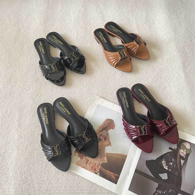Fashion Logo Leather Casual Slipper