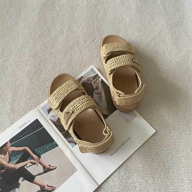 Fashion Weaving Velcro Sandals