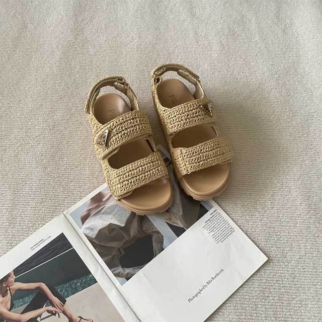 Fashion Weaving Velcro Sandals