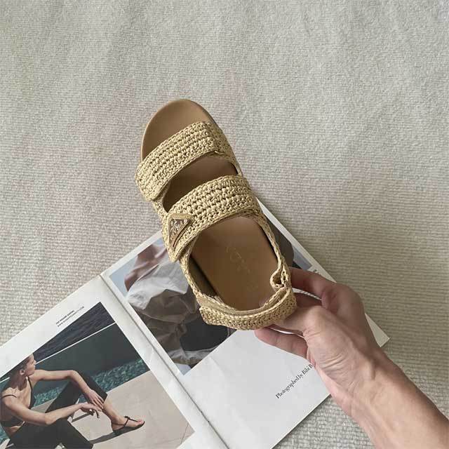 Fashion Weaving Velcro Sandals
