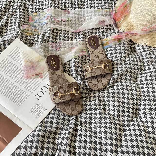 Fashion Design Women Beach Slides