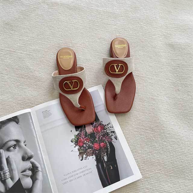 Fashion Logo Women Casual Flip Flops