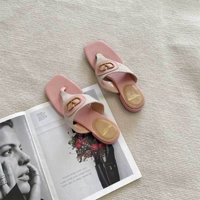Fashion Logo Women Casual Flip Flops