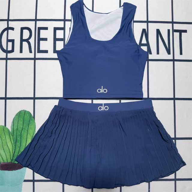 Tennis Wear Sleeveless Tank Top Pleated Mini Skirt Set