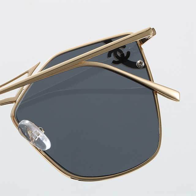 Special Shape Metal Frame Luxury Glasses