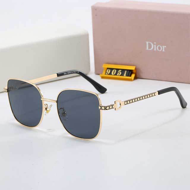 Simple Design Square Frame Metal Glasses