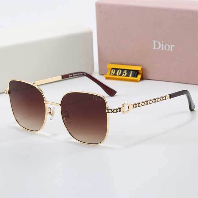Simple Design Square Frame Metal Glasses