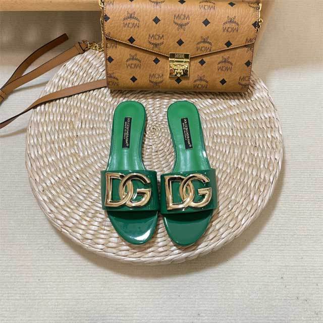 Metal Logo Fashion Flat Sandals