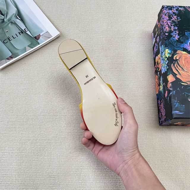 Metal Logo Gradient Casual Slipper
