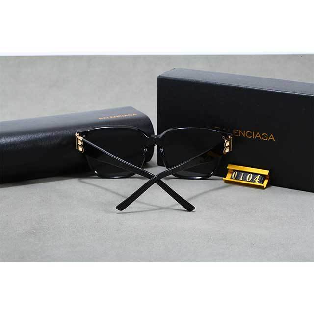 Square Frame Classic Design Glasses