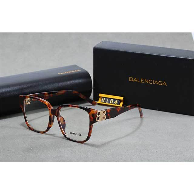 Square Frame Classic Design Glasses