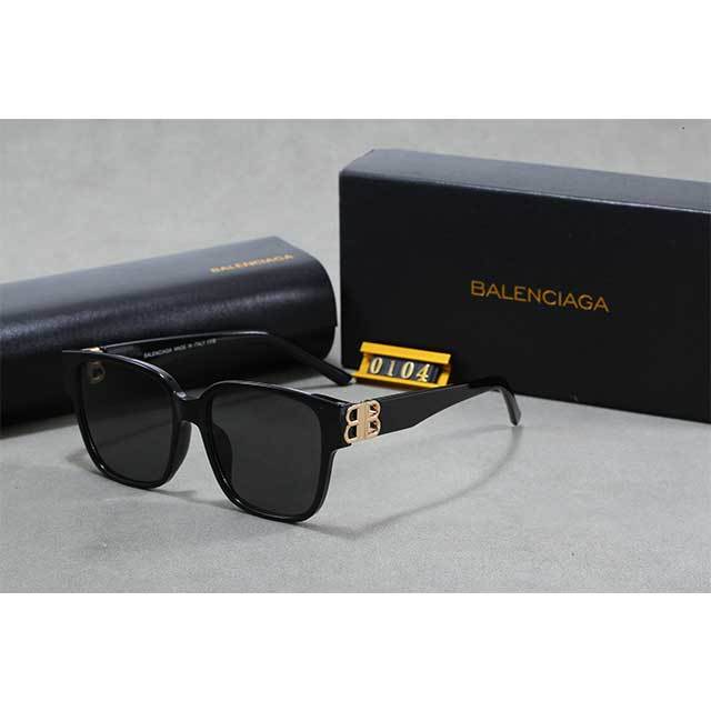 Square Frame Classic Design Glasses
