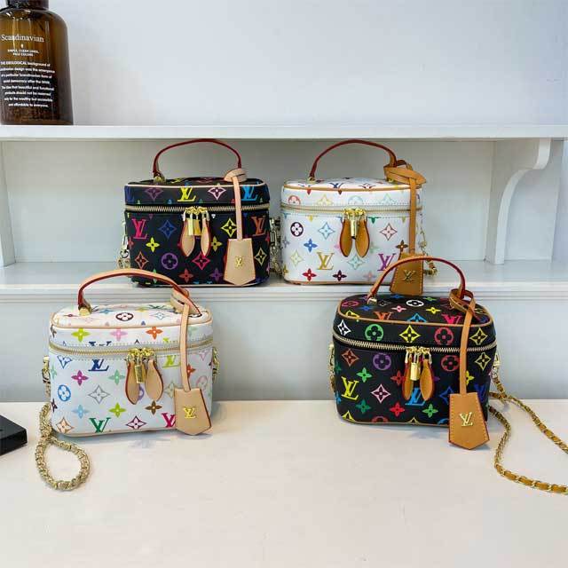 Fashion Leather Women Makeup Bag