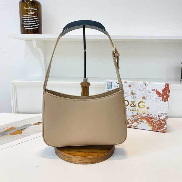 Fashion Metal Logo Women Leather Purses