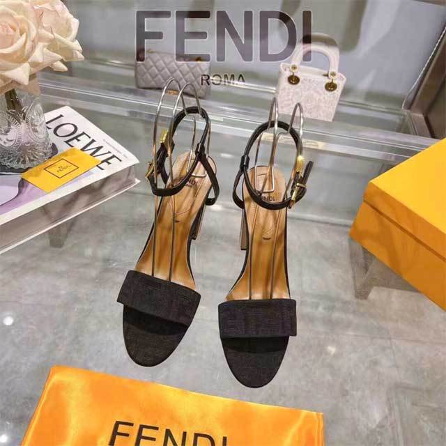 Ankle Strap Chunky Sandals