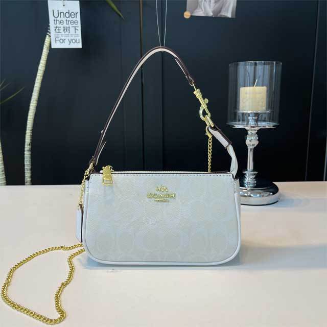 Metal Logo Fashion Crossbody Women Purses