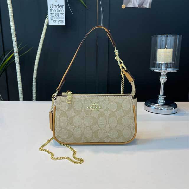 Metal Logo Fashion Crossbody Women Purses