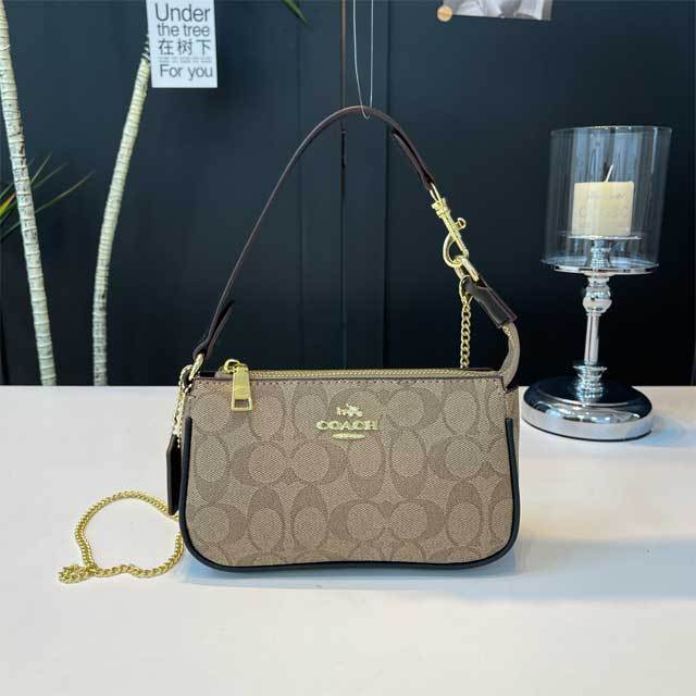 Metal Logo Fashion Crossbody Women Purses