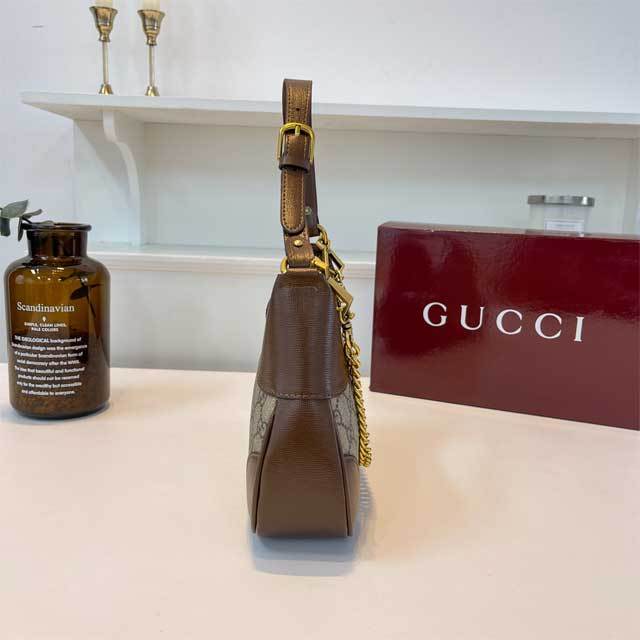 Metal Logo Women Fashion Purses